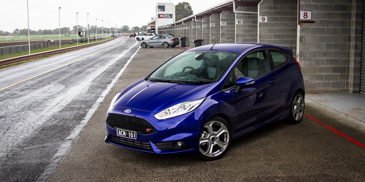 1545894830304440.jpg 2015-ford-fiesta-st-hot-hatchback-9.jpg