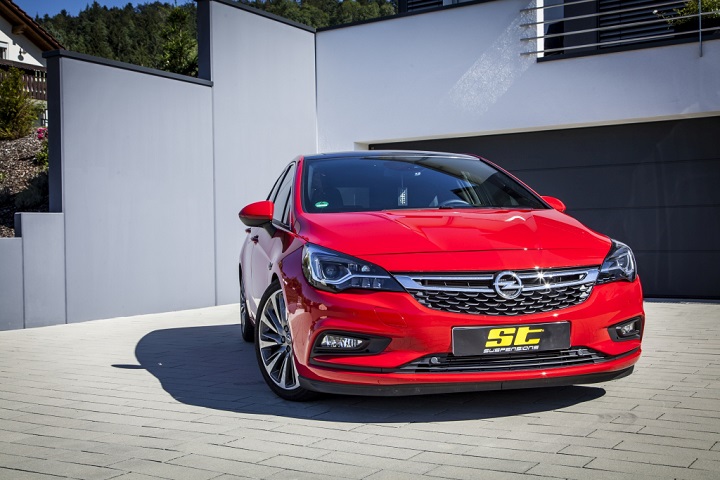 low_ST_X_Gewindefahrwerk_Opel_Astra_K_Standaufnahme_01.jpg