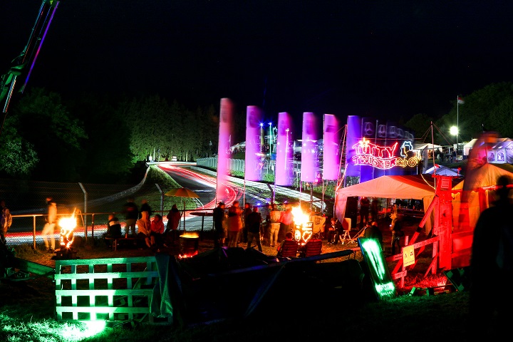 24hNbr18_0054104MM_TU.jpg