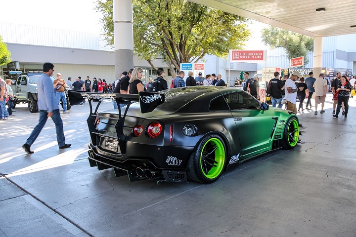 low_Automotiv_KW_suspension_SEMA_01-82-of-124.jpg
