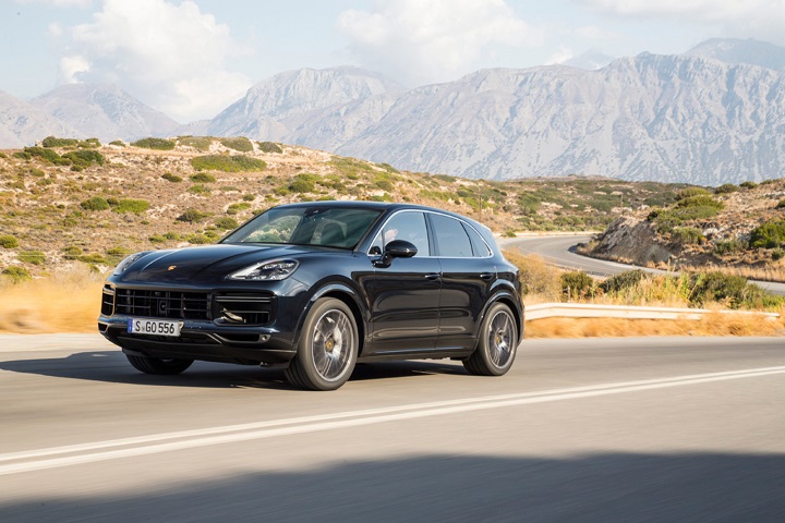 large_2019_porsche_cayenne_hero.jpg