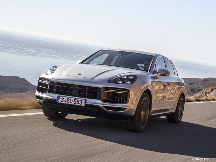 2019_porsche_cayenne_turbo_101_1024x768.jpg
