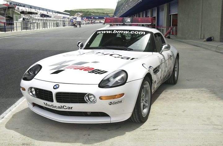 P90145218_highRes_2002-bmw-z8-motogp-s-1024x672.jpg