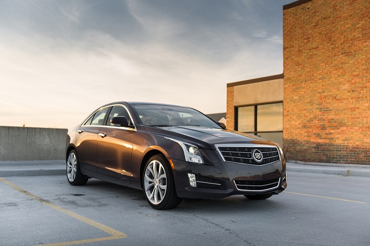2014-Cadillac-ATS-passengers-three-quarters1.jpg