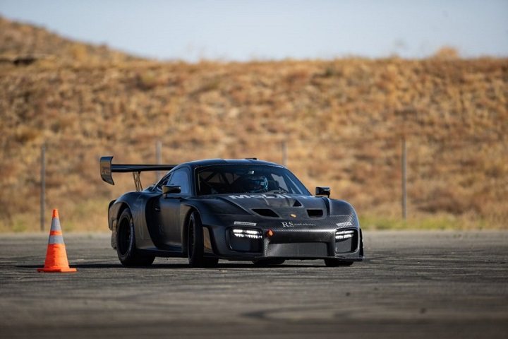 KW_Blog_EmotionEngineering_Zwart_Porsche_935_2019_075-1024x683.jpg
