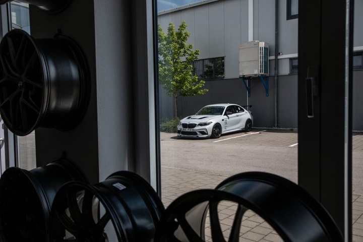KW_Blog_BMW_M2_KW_Competition_3A_085-1024x683.jpg