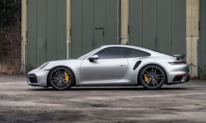 KW-Blog_KW_V4_Porsche_911_992_Standaufnahme_002.jpg