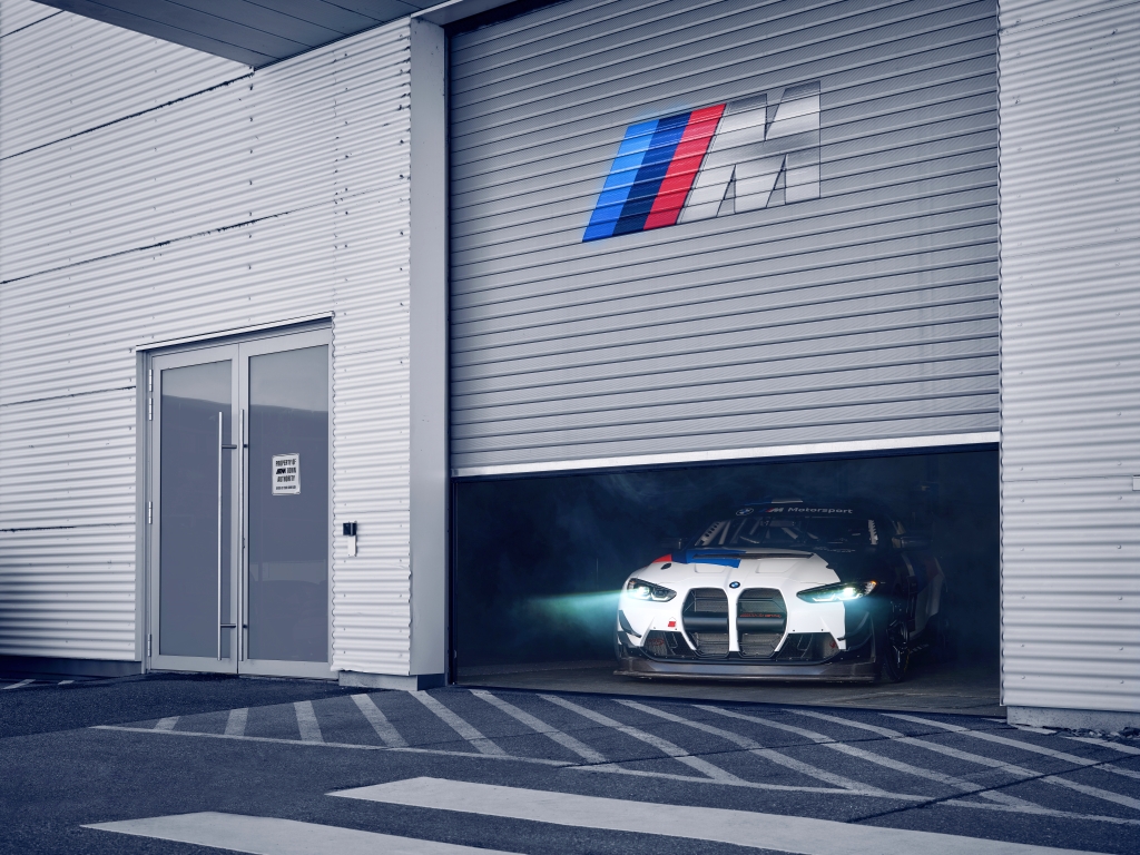 BMW_M4_KW_Solid_Piston_Racing_GT4-Fahrwerk_KW_Blog_009.jpg