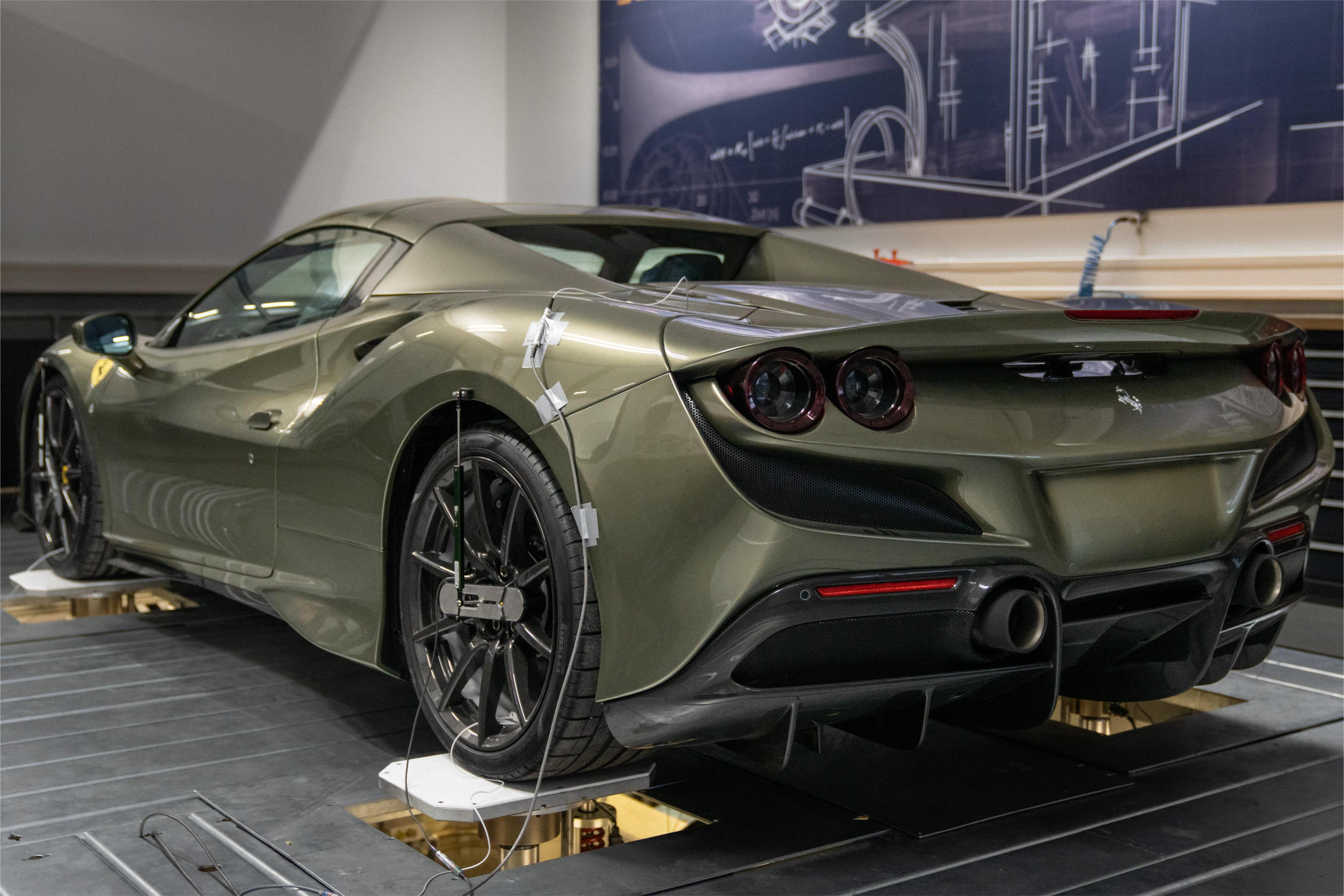 KWautomotive_7-Post_Ferrari_F8_Tributo_026.jpeg