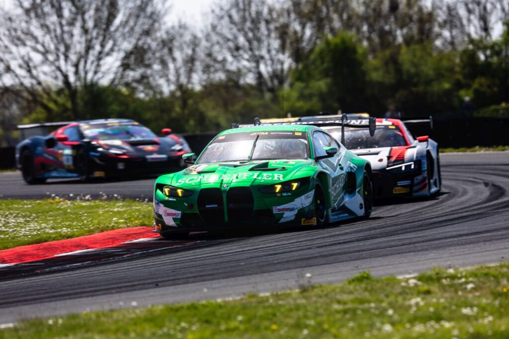 KW_Blog_DTM_1und2-2025_KW_Racing_GT3-Kunden_0003-1024x683.jpg