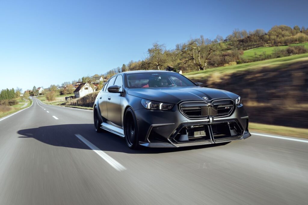 KW_Blog_BMW_M5_G90_KW_V4_Gewindefahrwerk_0004-1024x683.jpg
