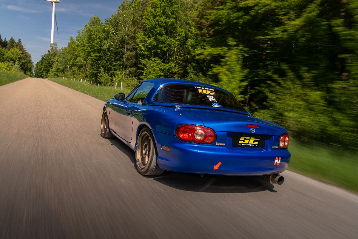 1787192644284486.jpg KW_Blog_Mazda_MX-5_NB_ST_XTA_Fahrzeugfahraufnahme_0003.jpg