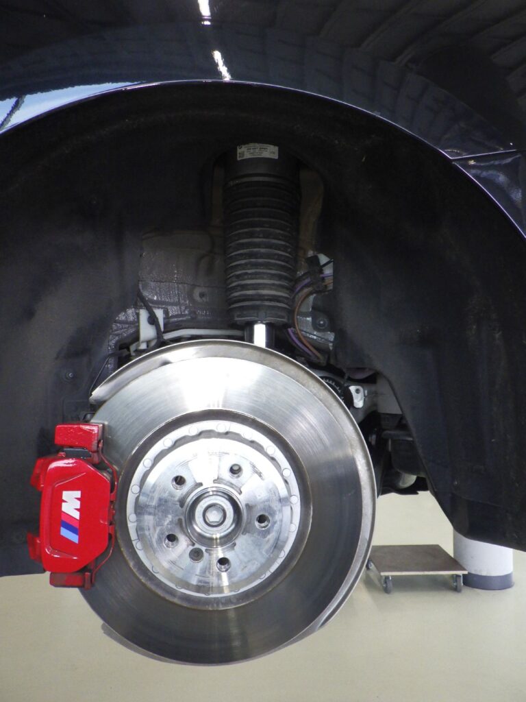 1787197735783577.jpg KW_Blog_KW_V3_BMW_i5_xDrive40_M60_xDrive_0016-768x1024.jpg