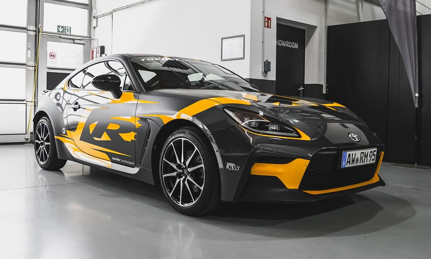 纽北7分41秒！原厂动力的GR86搭载KW V4 Clubsport创佳绩