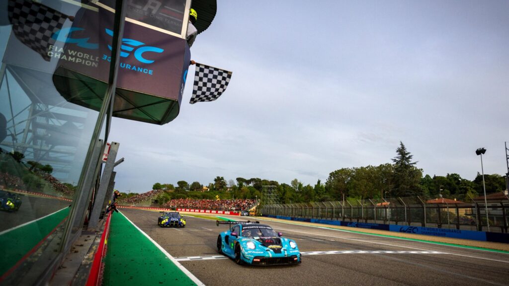 FIA WEC伊莫拉站：Manthey车队力压宝马WRT斩获LMGT3组冠军