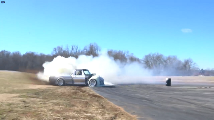 【新车试驾】砖叔Ken Block Gymkhana10 专车试车！